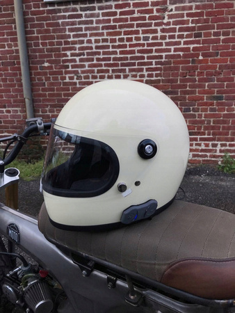 Interkom pojedynczy zestaw SENA 10R-02 na 1 kask